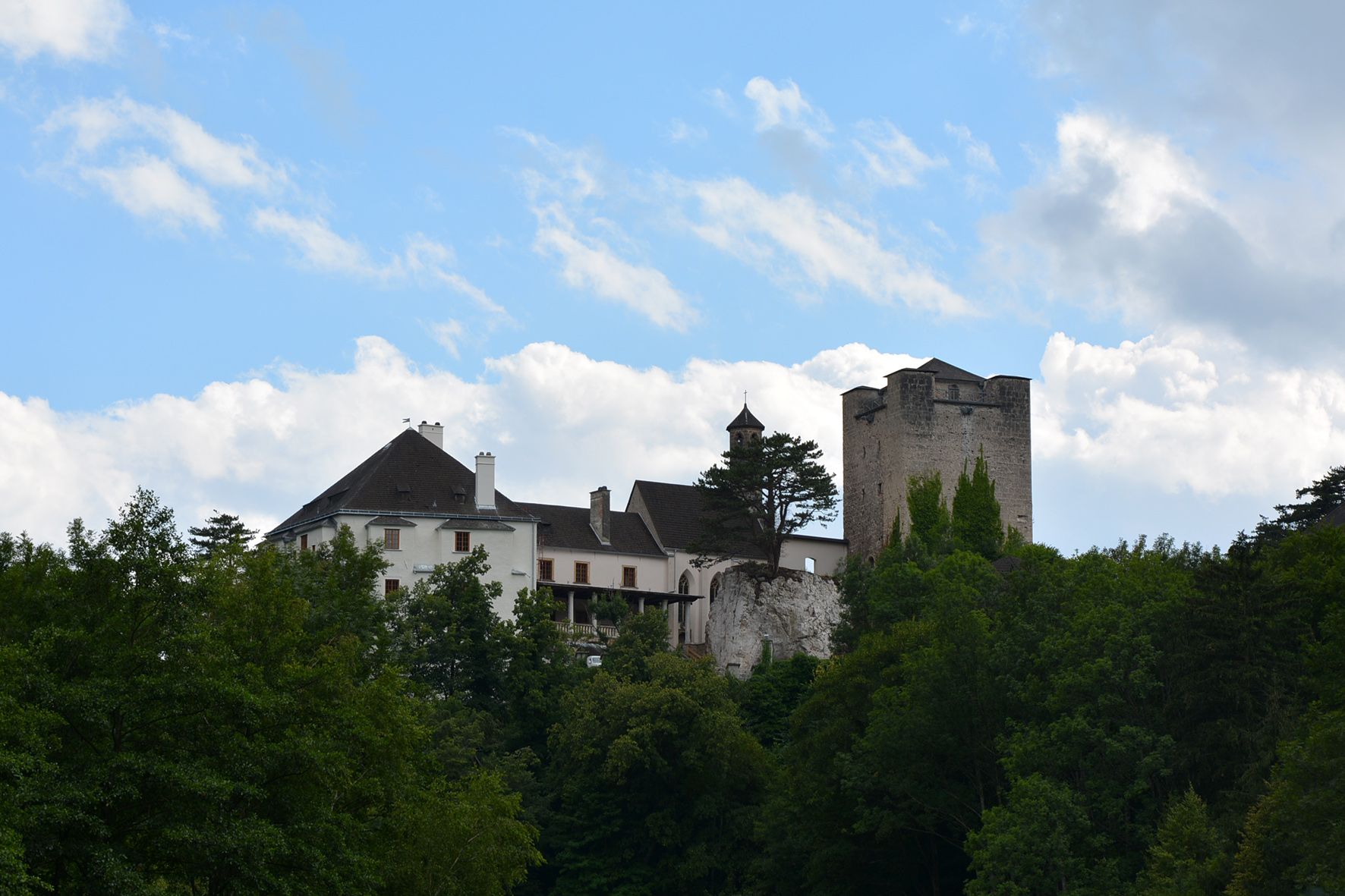 Stixenstein_Image_04_by eiffelbaum